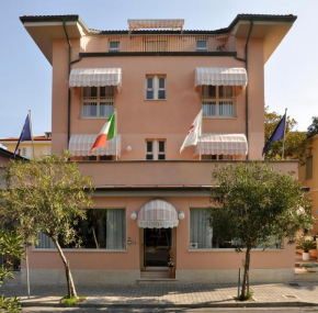 Florentia Hotel